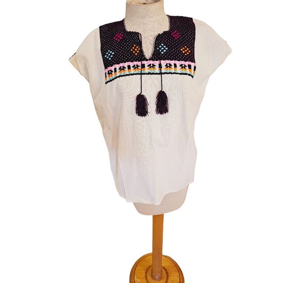 Hand Stitched and embroidered blouse size Medium white purple cotton - Picture 1 of 12